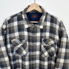 Load image into Gallery viewer, Wrangler Flannel Jacket (XL)
