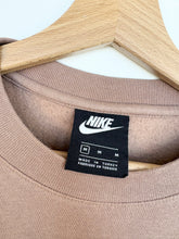Load image into Gallery viewer, Nike Sweatshirt (M)