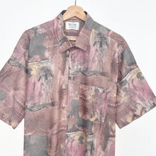 Load image into Gallery viewer, 90s Crazy Print Shirt (L)