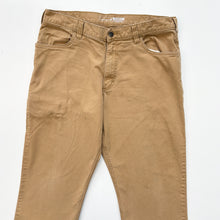 Load image into Gallery viewer, Carhartt Jeans W36 L32
