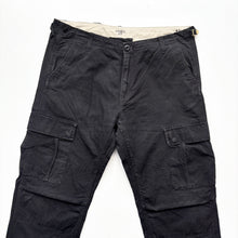 Load image into Gallery viewer, Carhartt Cargos W34 L30