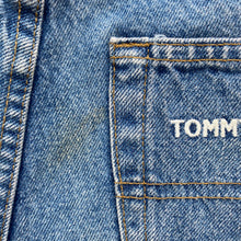Load image into Gallery viewer, 90s Tommy Hilfiger Denim Shorts W33