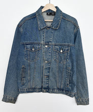 Load image into Gallery viewer, 90s Warner Brothers Cartoon Denim Jacket (M)