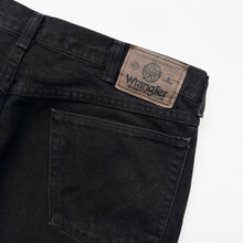 Load image into Gallery viewer, 90s Wrangler Denim Shorts W36
