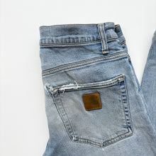 Load image into Gallery viewer, Distressed Carhartt Jeans W32 L32