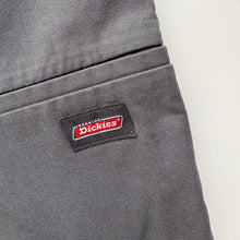 Load image into Gallery viewer, Dickies Shorts W34