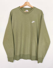 Load image into Gallery viewer, Nike Sweatshirt (L)