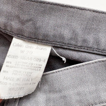Load image into Gallery viewer, 90s Calvin Klein Jeans W28 L32
