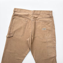 Load image into Gallery viewer, Wrangler Carpenter Jeans W32 L30