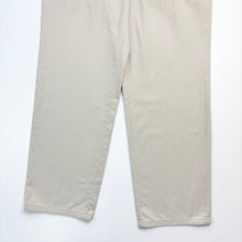 Load image into Gallery viewer, Lacoste Trousers W30 L30