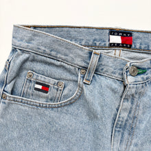 Load image into Gallery viewer, 90s Tommy Hilfiger Jeans W28 L32
