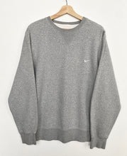 Load image into Gallery viewer, Nike Sweatshirt (L)