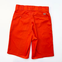 Load image into Gallery viewer, Dickies Shorts W30