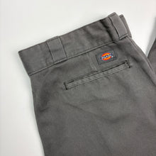 Load image into Gallery viewer, Dickies 874 Trousers W38 L28