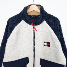 Load image into Gallery viewer, Tommy Hilfiger Sherpa Fleece (L)
