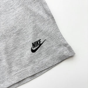 90s Nike Shorts (M)