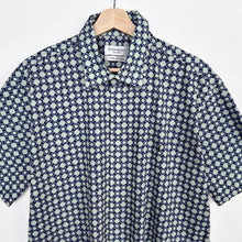 Load image into Gallery viewer, 90s Yves Saint Laurent Abstract Shirt (XL)