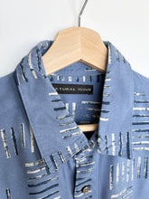 Load image into Gallery viewer, 90s Abstract Crazy Print Shirt (L)