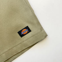Load image into Gallery viewer, Dickies Shorts W30