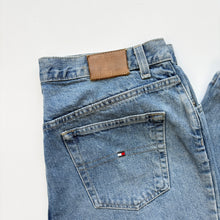 Load image into Gallery viewer, 90s Tommy Hilfiger Jeans W34 L31