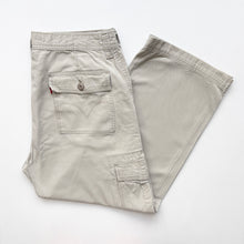 Load image into Gallery viewer, Levi’s Cargo Trousers W38 L30