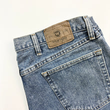 Load image into Gallery viewer, Wrangler Jeans W38 L30