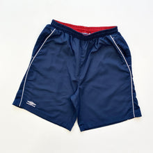 Load image into Gallery viewer, 00s Umbro Shorts (L)