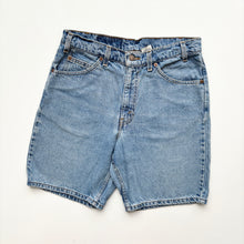 Load image into Gallery viewer, 90s Levi’s Denim Shorts W30