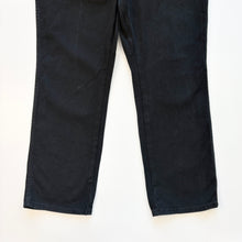 Load image into Gallery viewer, Wrangler Jeans W36 L30