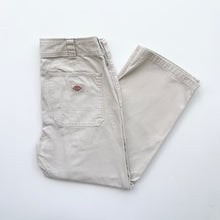 Load image into Gallery viewer, Dickies W28 L26