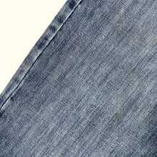 Load image into Gallery viewer, Lee Jeans W28 L30