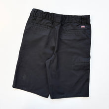 Load image into Gallery viewer, Dickies Shorts W28