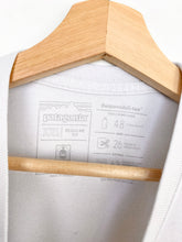 Load image into Gallery viewer, Patagonia T-shirt (2XL)