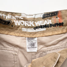 Load image into Gallery viewer, Dickies Cargo Shorts W28
