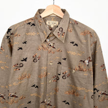 Load image into Gallery viewer, Crazy Print Shirt (L)