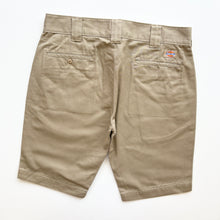 Load image into Gallery viewer, Dickies Shorts W34