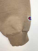 Load image into Gallery viewer, Champion Sweatshirt (L)
