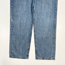 Load image into Gallery viewer, Lee Jeans W28 L30