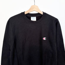 Load image into Gallery viewer, Champion Sweatshirt (XS)