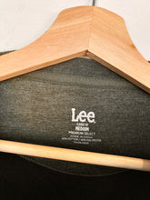 Load image into Gallery viewer, Lee Sweatshirt (M)