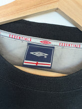 Load image into Gallery viewer, 00s Umbro Sweatshirt (XS)