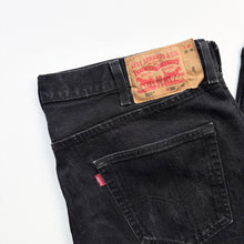 Load image into Gallery viewer, Levi’s 501 W38 L32