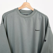 Load image into Gallery viewer, 00s Reebok Sweatshirt (XL)