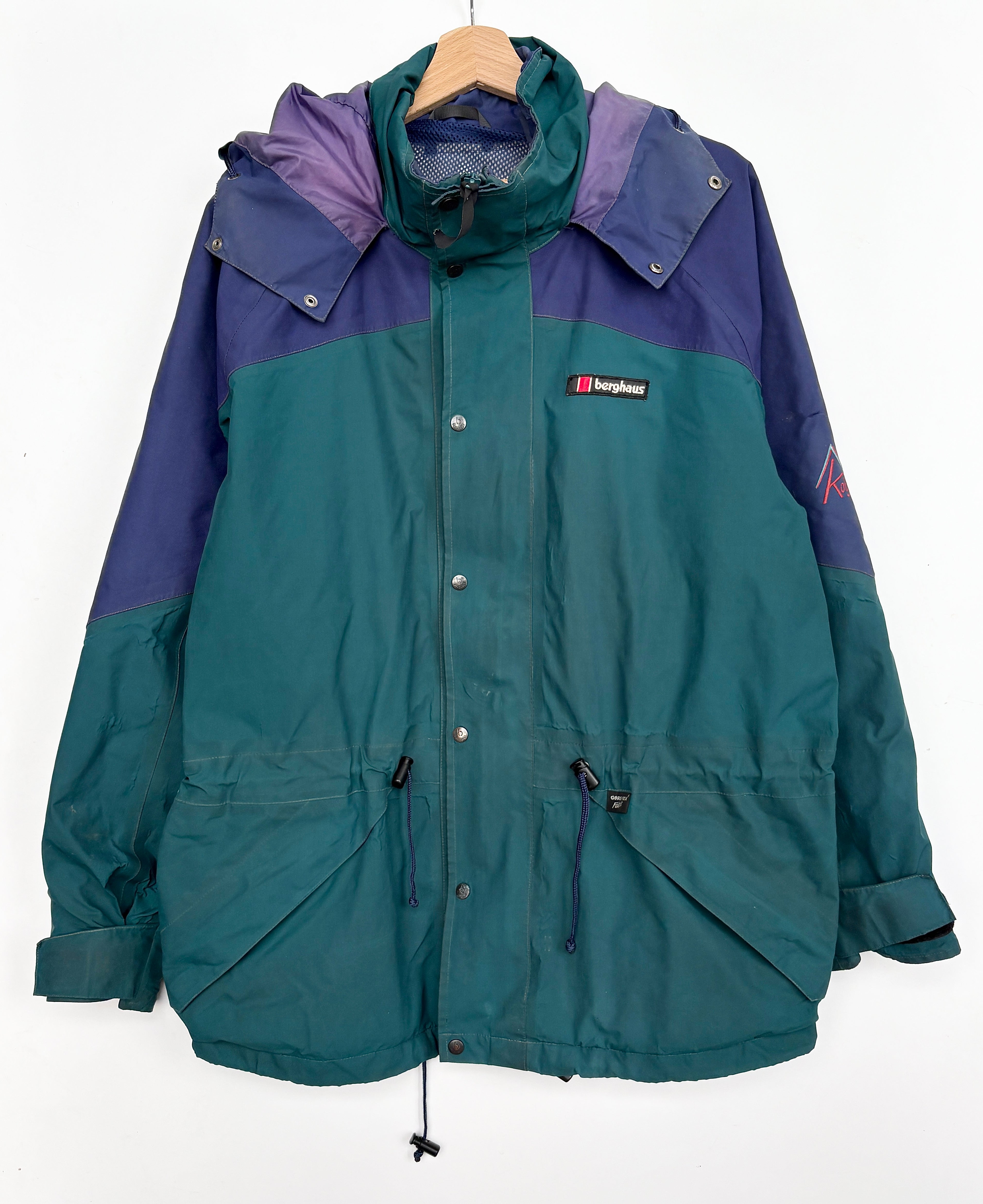 980BE633-0E5D-46BD-946E-