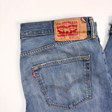 Load image into Gallery viewer, Levi’s 501 W36 L32