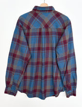 Load image into Gallery viewer, Flannel Shirt (L)