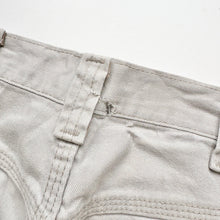 Load image into Gallery viewer, 90s Wrangler Denim Shorts W36