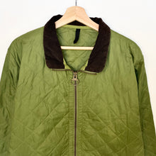 Load image into Gallery viewer, Barbour Quilted Jacket (L)