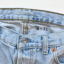 Load image into Gallery viewer, 90s Levi’s 501 W34 L32