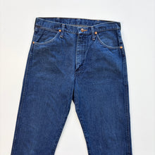 Load image into Gallery viewer, Wrangler Jeans W33 L34